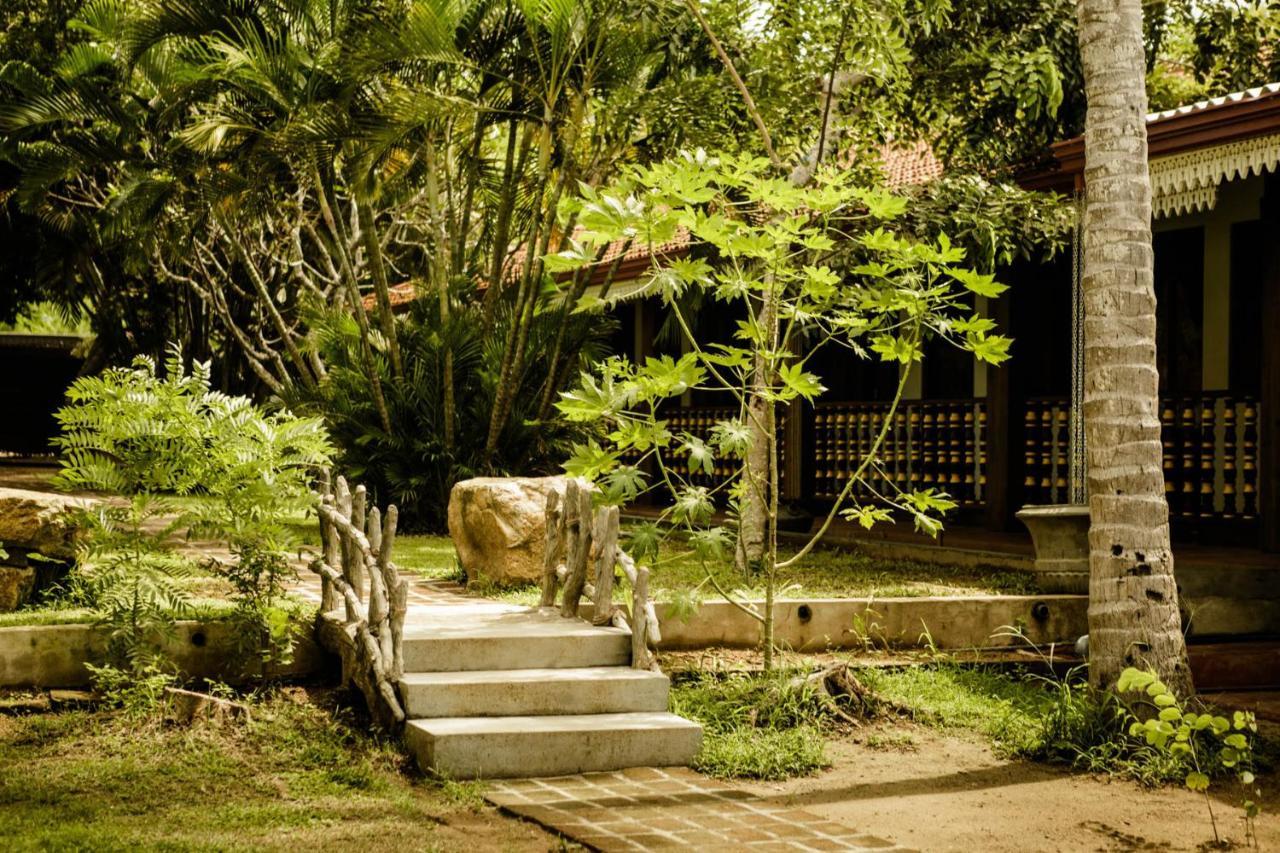 Thaulle Ayurveda Resort - Yala Tissamaharama Extérieur photo